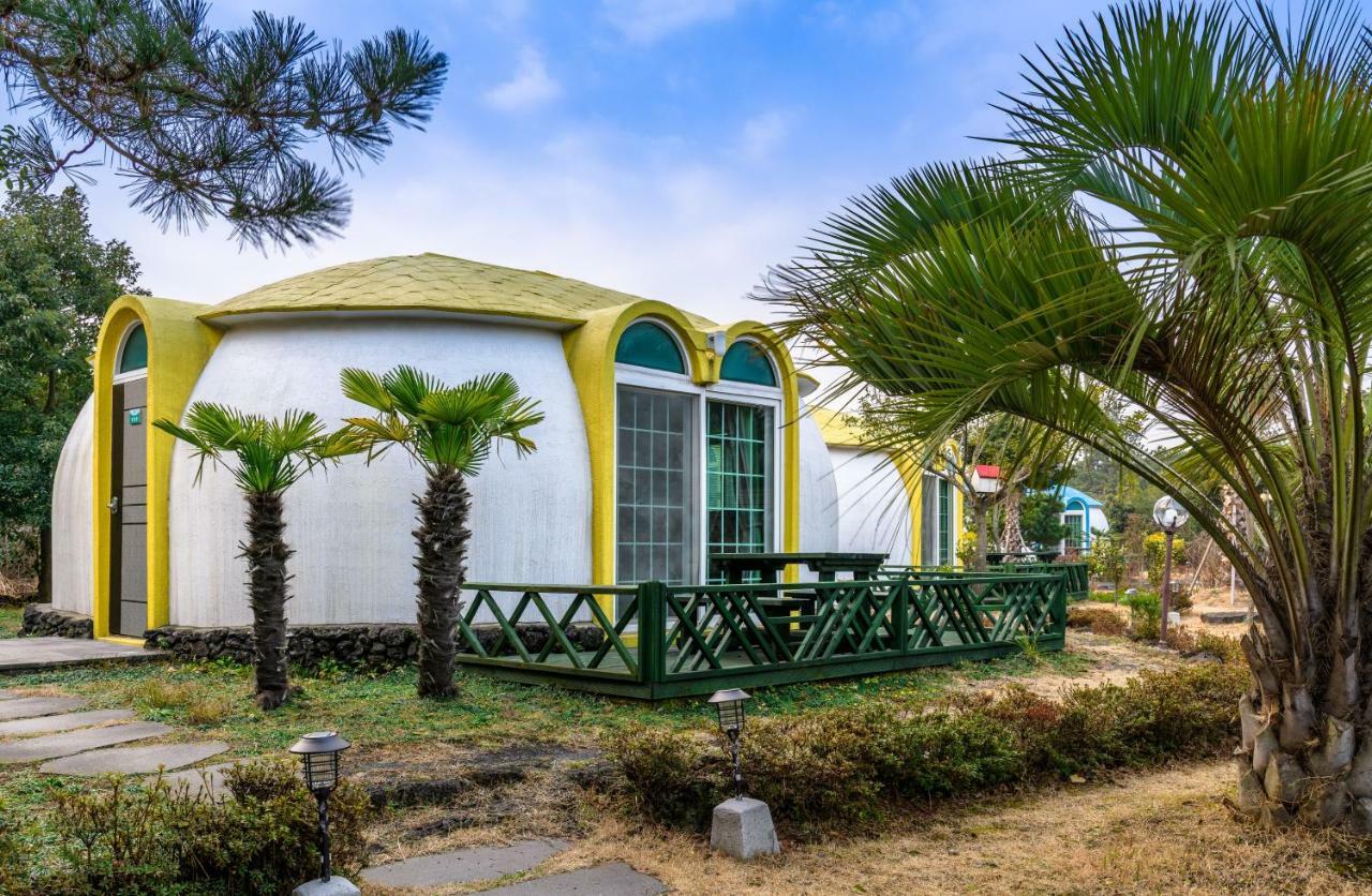 Domgrami Pension Seogwipo Exterior photo